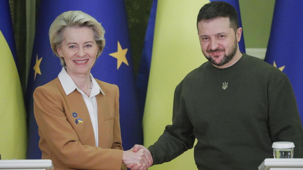 Ursula von der Leyen in Ucraina con Volodymyr Zelensky
