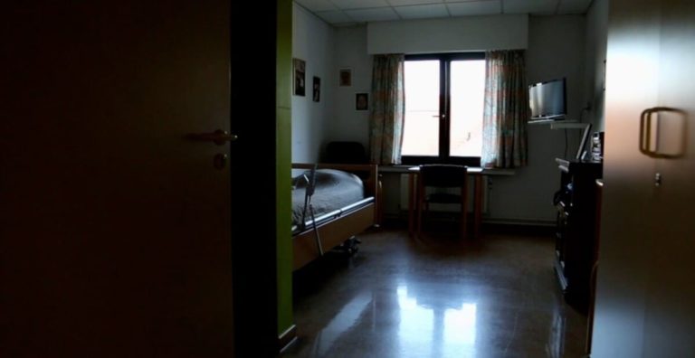 Ogni giorno otto persone muoiono con l’eutanasia in Belgio