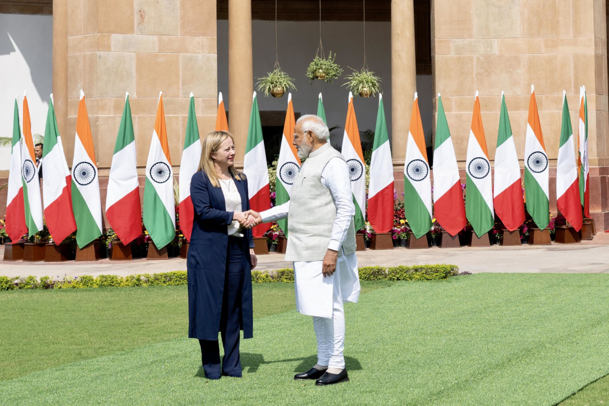 Giorgia Meloni a Nuova Delhi con Narendra Modi