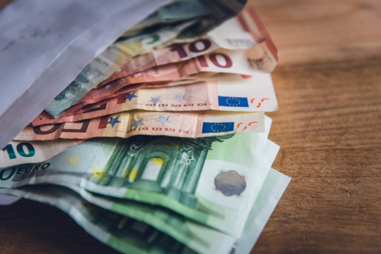 Come abbattere la corruzione con appena 16 milioni di dollari
