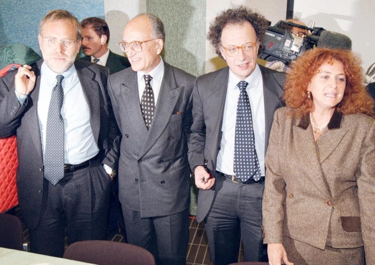 Mani pulite. La trattativa segreta Stato-magistrati