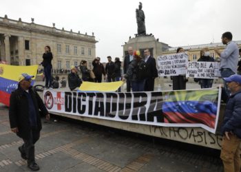Proteste contro Maduro in Colombia