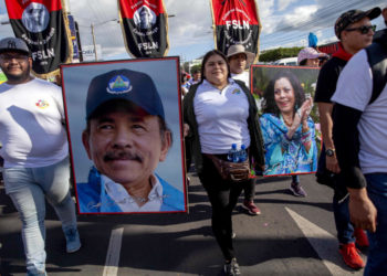 Corteo di sostenitori del presidente del Nicaragua Daniel Ortega