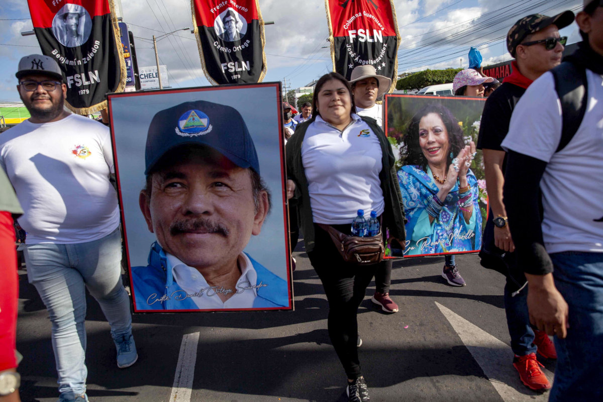 Corteo di sostenitori del presidente del Nicaragua Daniel Ortega