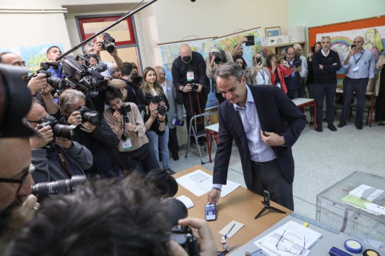 Grecia. Perché Mitsotakis, pur avendo vinto, chiede di rivotare
