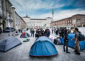 Studenti universitari in protesta con le tende contro il caro affitti davanti alla Regione Piemonte, Torino
