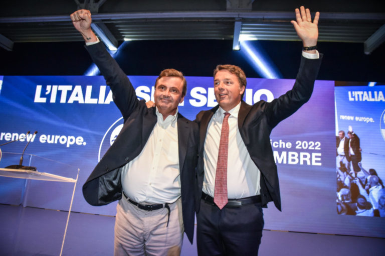 La “leaderizzazione” che mette a repentaglio i partiti (non solo il defunto terzo polo)