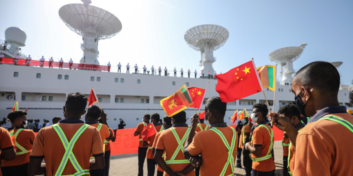 Cerimonia di benvenuto per la nave da tracciamento cinese Yuan Wang 5 nel porto di Hambantota, Sri Lanka