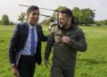 Zelensky, presidente dell'Ucraina, incontra Sunak in Gran Bretagna