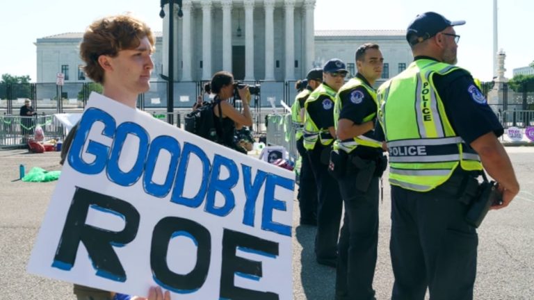 Gli Usa senza “Roe” sono un paese più libero e con meno aborti
