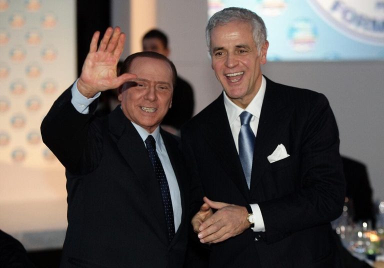 Formigoni: «Berlusconi “naturaliter cristiano”. Milano lo ricordi con il lutto cittadino»