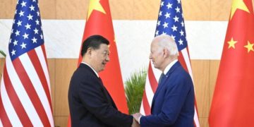 Joe Biden e Xi Jinping, leader di Usa e Cina, si incontrano prima del G20