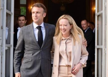 È pace fatta tra Macron e Meloni, leader di Francia e Italia