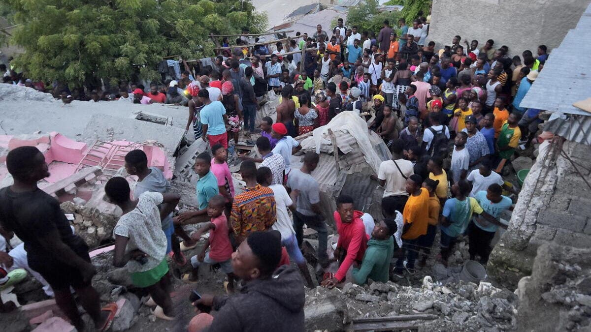 Haiti, gli abitanti di Jeremie dopo il terremoto seguito alle inondazioni del 3 giugno scorso 