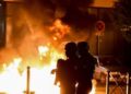 L'uccisione di Nahel a Nanterre, vicino a Parigi, in Francia, fa esplodere la violenza