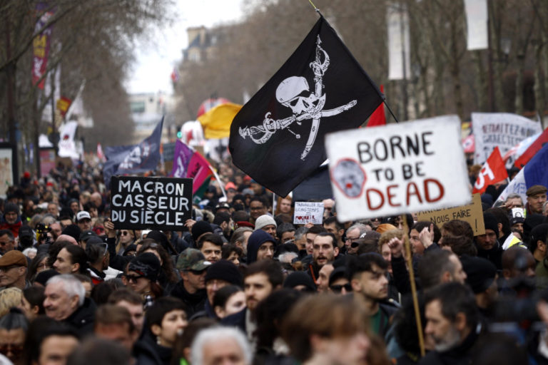Le riforme istituzionali e la lezione che va tratta dal disastro dell’operazione Macron