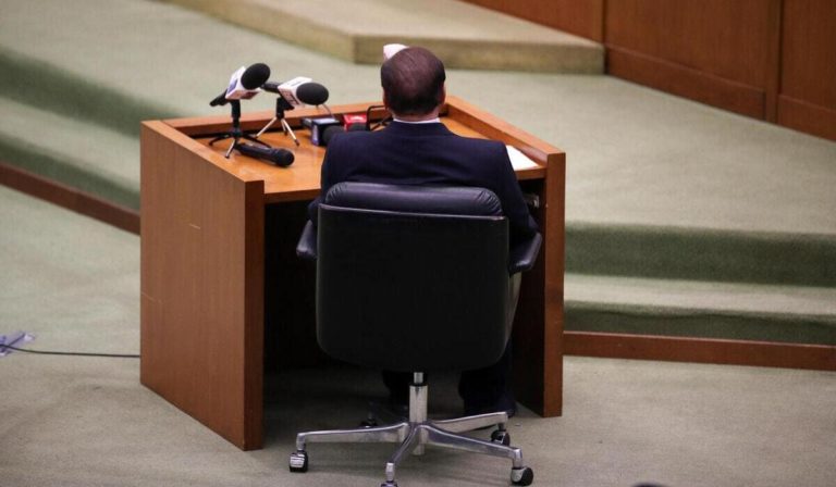 Berlusconi è morto, la gogna mediatico-giudiziaria contro di lui no