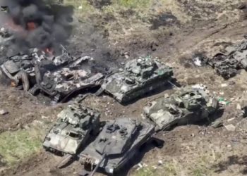 Carri armati distrutti in Ucraina