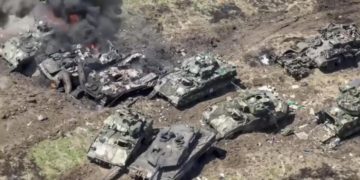 Carri armati distrutti in Ucraina