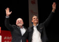 Frans Timmermans e Pedro Sánchez, leader socialisti rispettivamente in Olanda e in Spagna