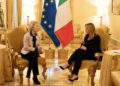 Ursula von der Leyen, presidente della Commissione europea, con il presidente del Consiglio italiano Giorgia Meloni a Palazzo Chigi, Roma