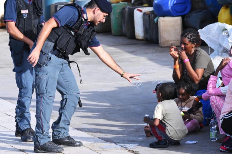 Senza politiche sulla natalità non c’è strategia sull’immigrazione che tenga