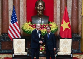 Joe Biden incontra ad Hanoi il presidente del Vietnam, Vo Van Thuong