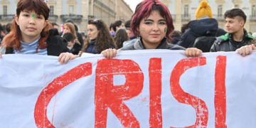 Marcia degli ambientalisti di Fridays for future e Extinction Rebellion a Torino il 3 marzo scorso