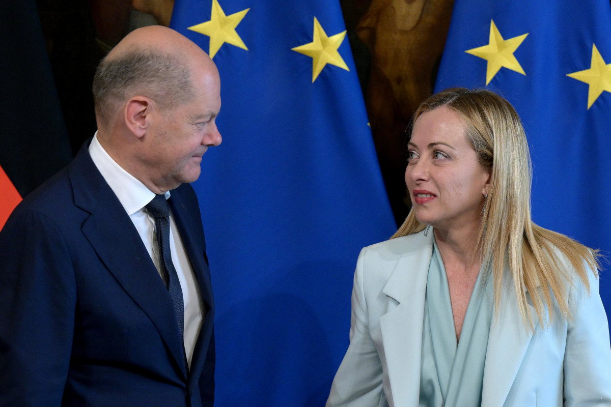 Il presidente del Consiglio Giorgia Meloni a Palazzo Chigi con il cancelliere tedesco Olaf Scholz