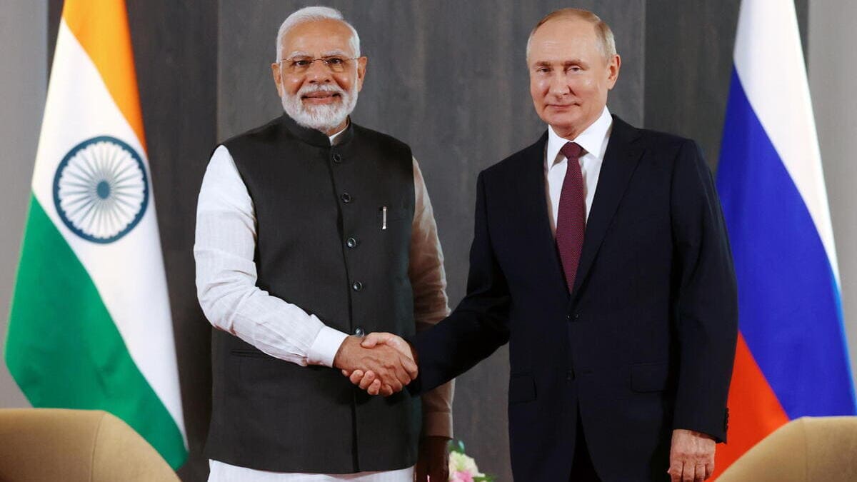 Il premier dell'India, Narendra Modi, insieme a Vladimir Putin, presidente della Russia