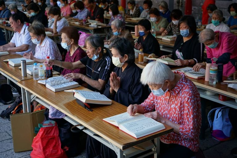 Tra mille dèi capricciosi Cristo è una liberazione