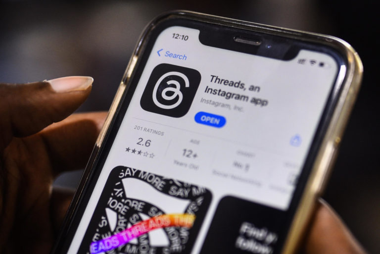 Threads e quei “fili” sui social che non si intrecciano mai