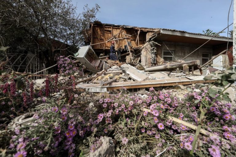 Te Deum per la vita che non crolla tra le bombe