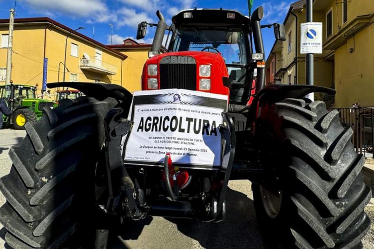 Gli agricoltori in rivolta in mezza Europa non hanno tutti i torti