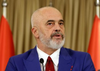 Edi Rama, primo ministro dell'Albania (Ansa)