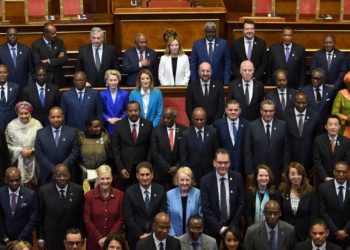 Foto di gruppo del summit Italia-Africa in Senato, Roma, 29 gennaio 2024