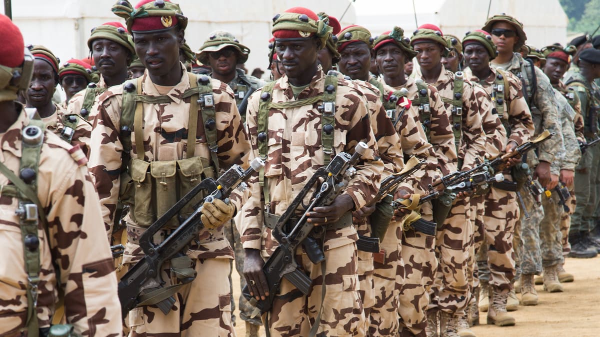 Soldati del Ciad durante un'esercitazione
