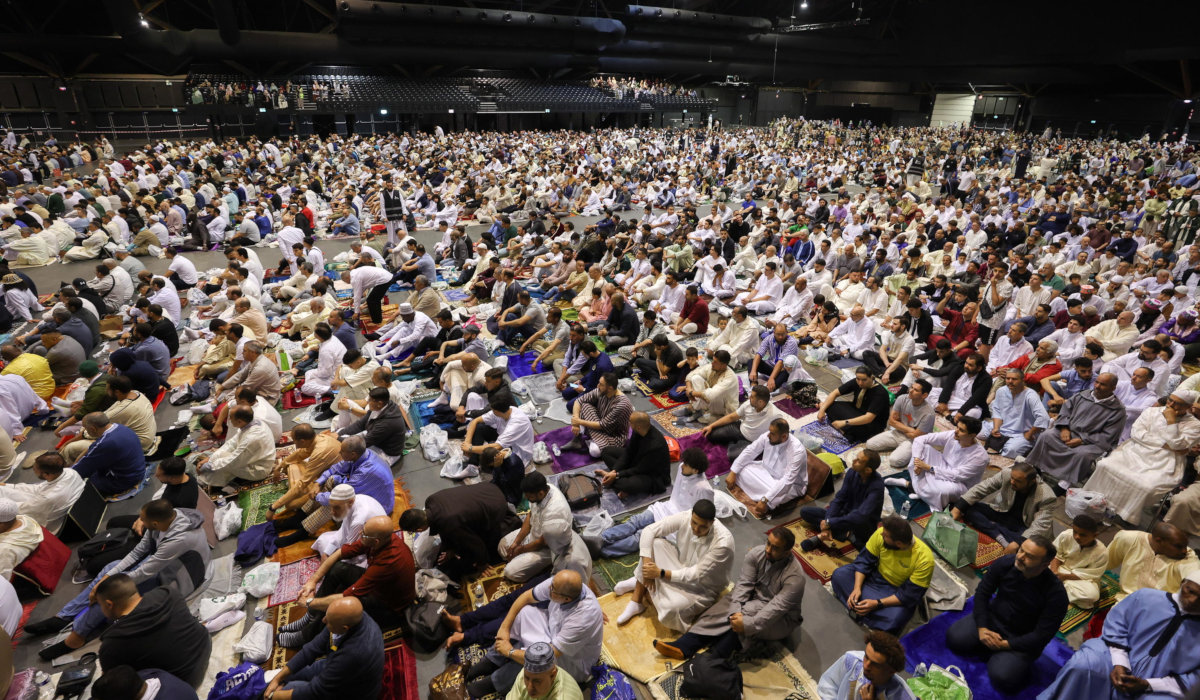Raduno di preghiera islamico al Heysel expo center, Bruxelles, 28 giugno 2023