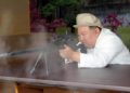 Kim Jong-un testa le munizioni in dotazione all'esercito della Nord Corea