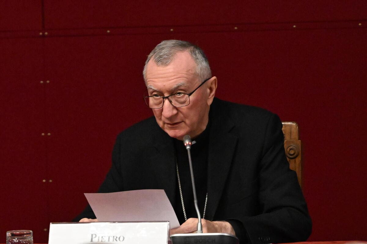 Il segretario di Stato vaticano, cardinale Pietro Parolin (Ansa)