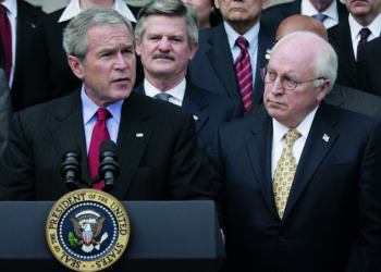 George Bush Cheney Eminenze grigie