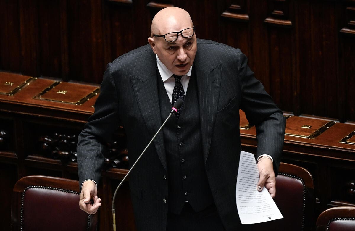 Il ministro della Difesa, Guido Crosetto (Ansa)