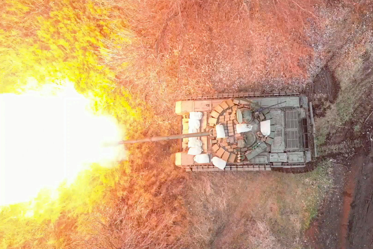 Carro armato russo nella guerra contro l’Uraina