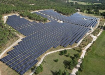 Una centrale fotovoltaica in Francia