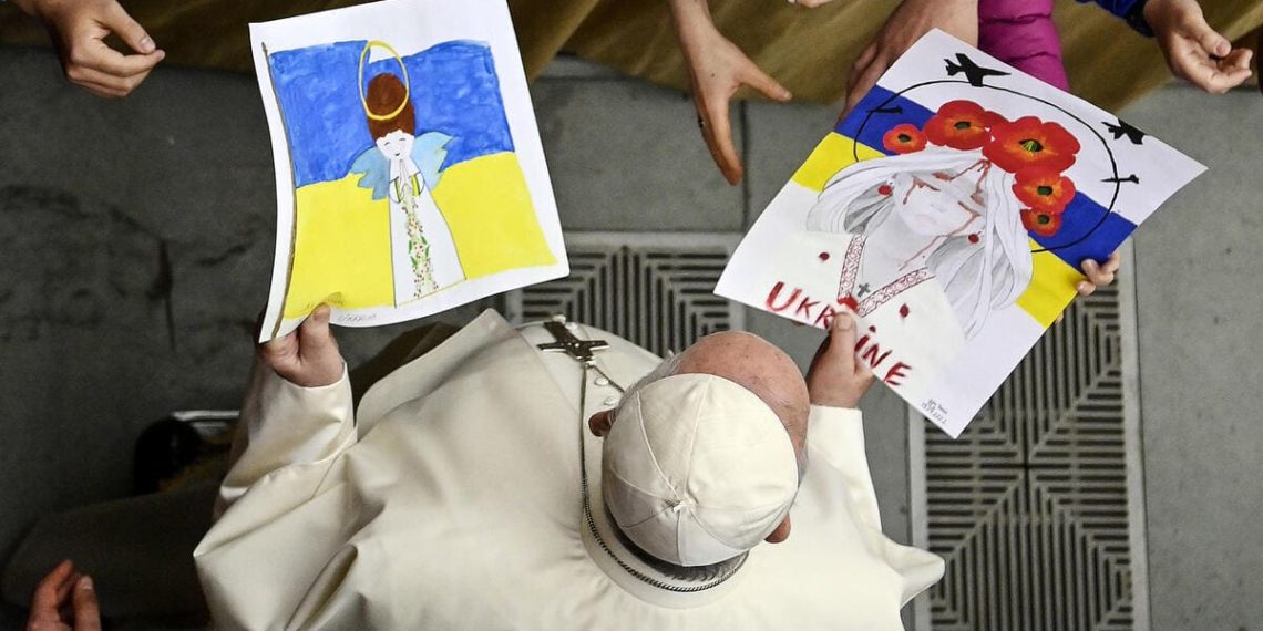 I commenti di papa Francesco sulla ricerca della pace in Ucraina hanno fatto scalpore