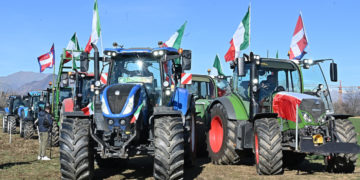 La protesta dei trattori a Torino, 5 febbraio 2024