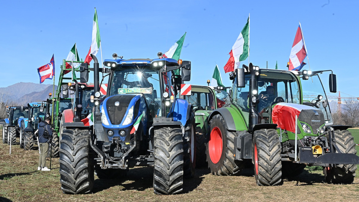 La protesta dei trattori a Torino, 5 febbraio 2024