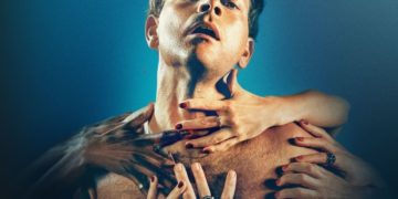Alessandro Borghi in Supersex, la serie Netflix ispirata alla vita di Rocco Siffredi