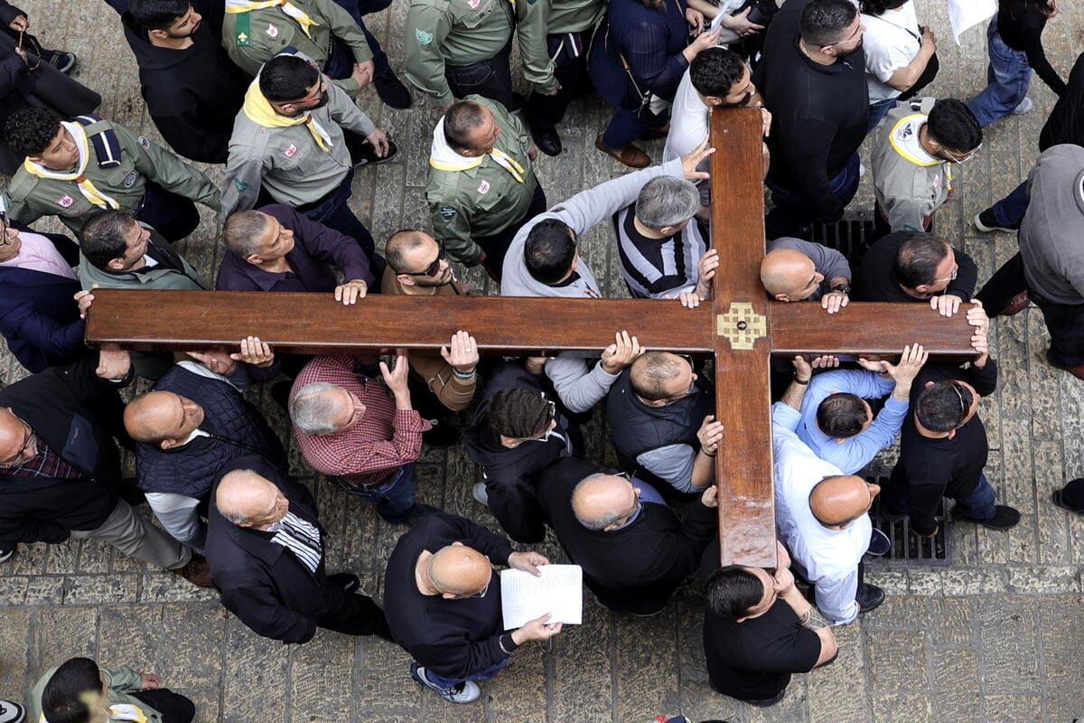 Via Crucis per le vie di Gerusalemme, 29 marzo 2024 (Ansa)