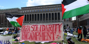 Il “Gaza Solidarity Encampment”, l’accampamento illegale costruito dagli studenti pro Palestina nel campus della Columbia University, New York
